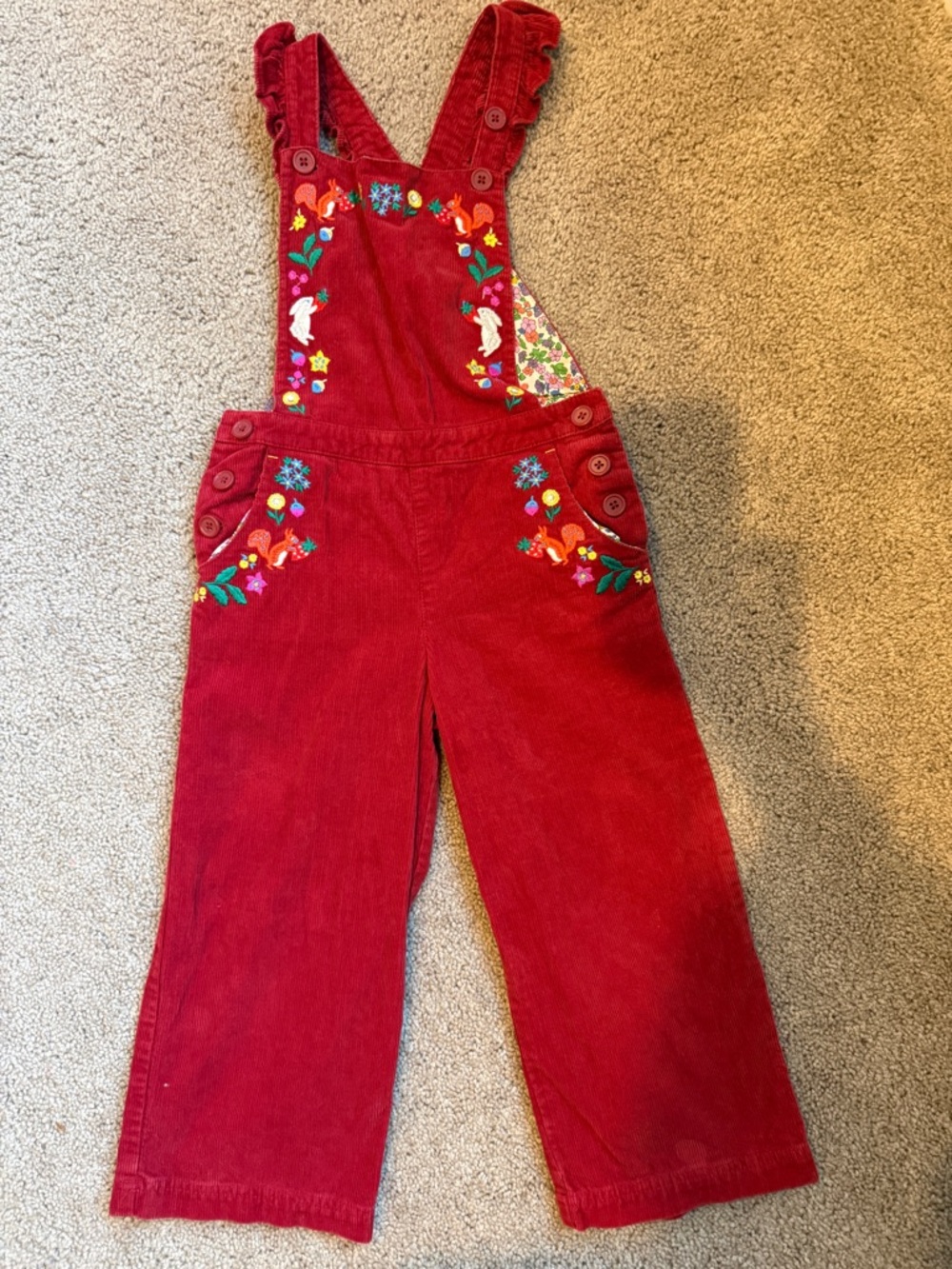 Mini Boden Embroidered overalls